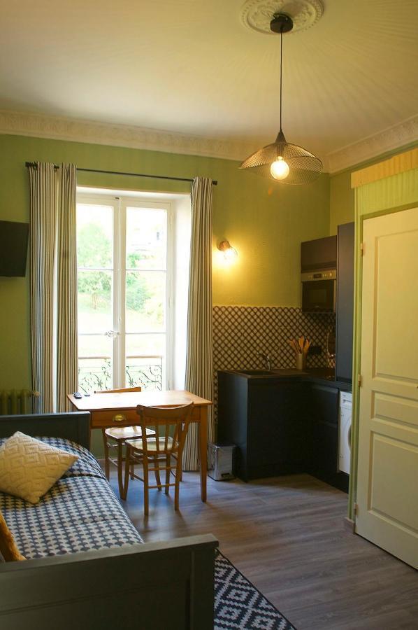 Le 110, Un Grand Studio 2 Etoiles, Pour Tout Faire A Pied Aix-les-Bains Zewnętrze zdjęcie